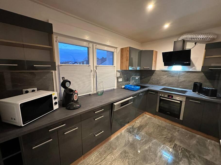 Top 3 Zimmer Appartment Bei Der Schalke Arena, Sport Und Natur Naehe Dortmund Essen Duesseldorf Oberhausen Gelsenkirchen Exterior foto
